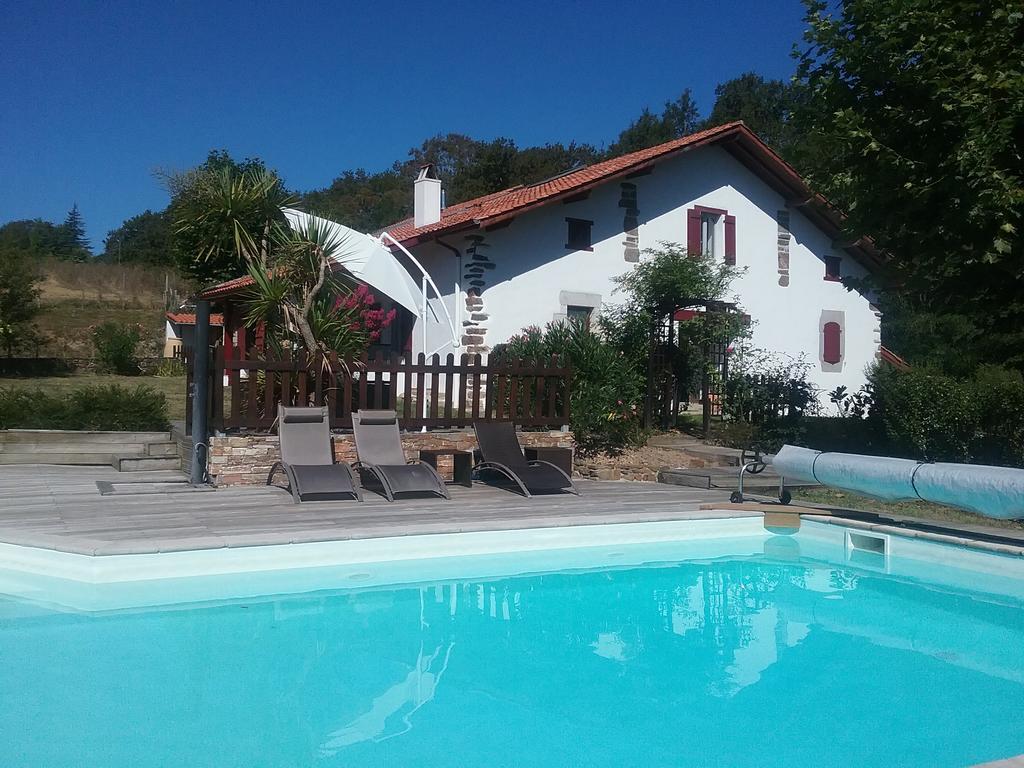Le Clos Gaxen Chambres D'Hotes La Bastide-Clairence Zewnętrze zdjęcie